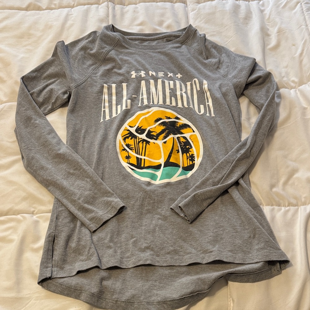 Under Armour Gray Long Sleeve Tee with Tropical Graphic